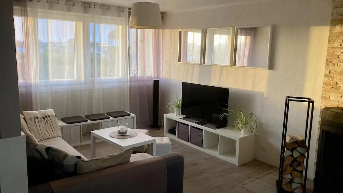 Holiday home Cozy'Maisonnette Brest Guip Guipavas France